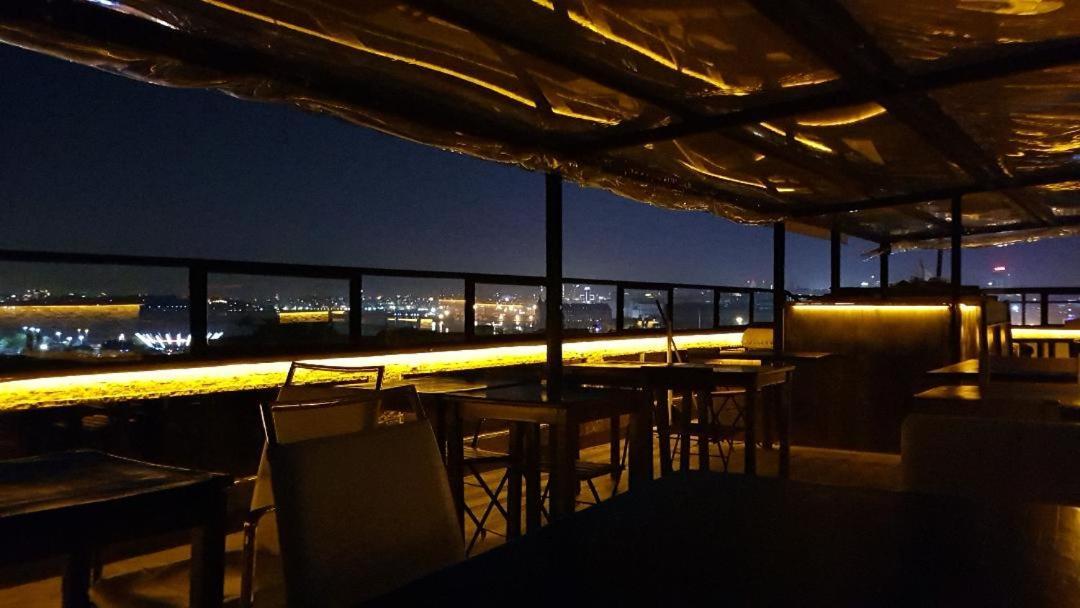 Kadikoey Bristol Hotel Estambul Exterior foto